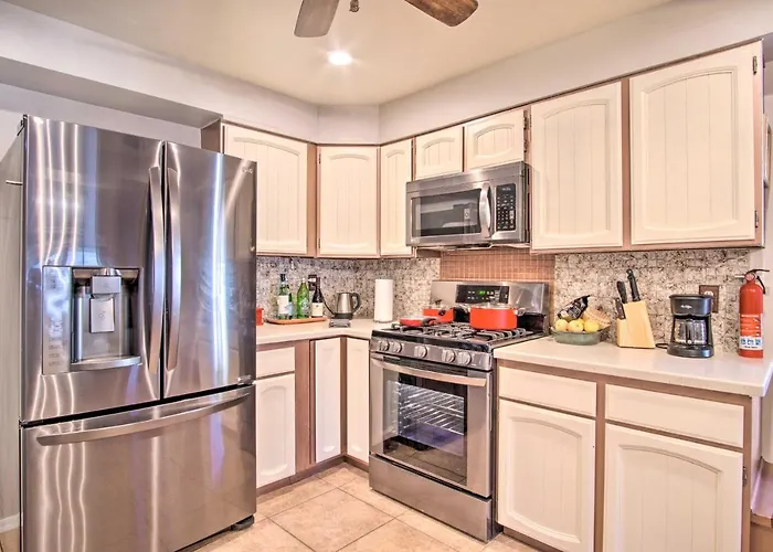 Сasa de vacaciones House W/ Private Pool: 5 Mi To Downtown! Tucson