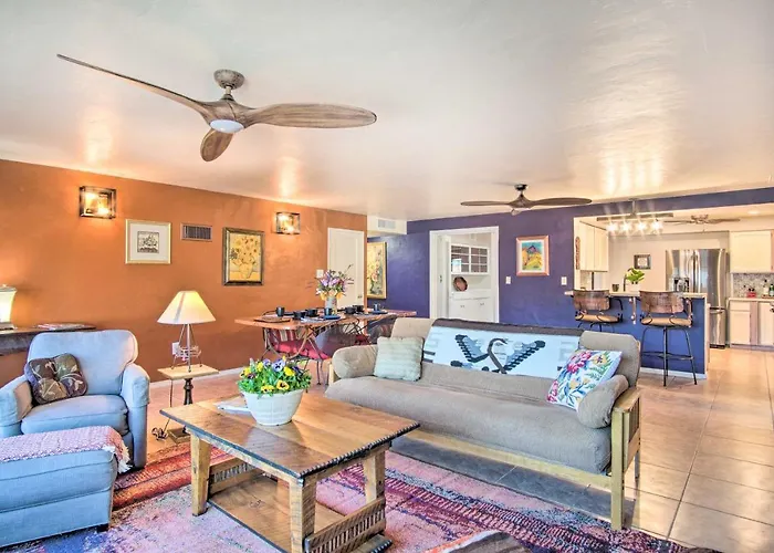 House W/ Private Pool: 5 Mi To Downtown! Сasa de vacaciones