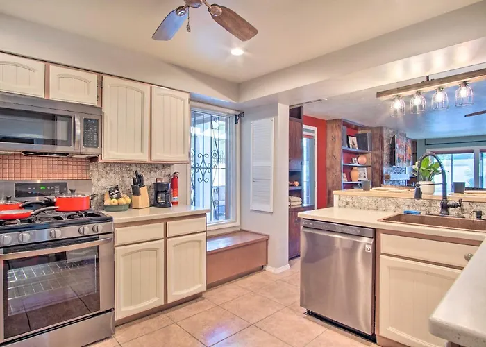 House W/ Private Pool: 5 Mi To Downtown! * Tucson