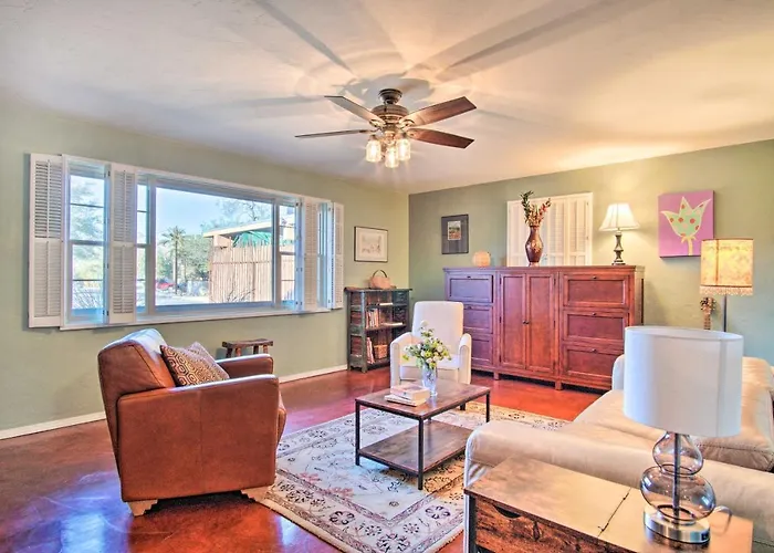 Сasa de vacaciones House W/ Private Pool: 5 Mi To Downtown! Tucson