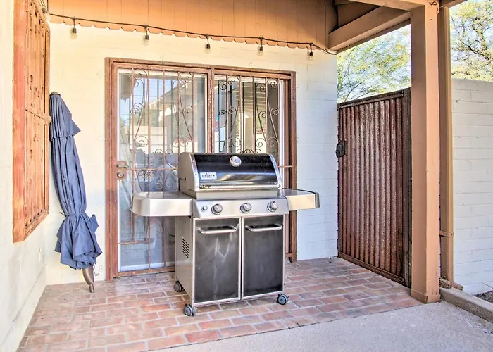 House W/ Private Pool: 5 Mi To Downtown!